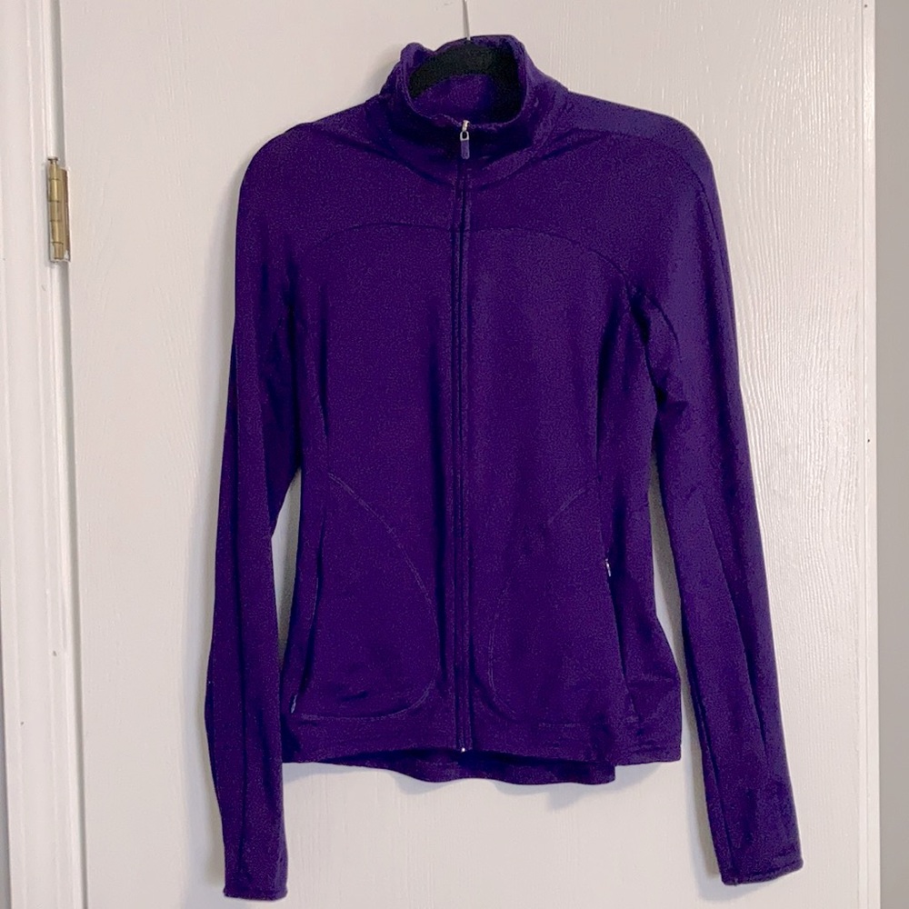 Women’s zip up fitness jacket